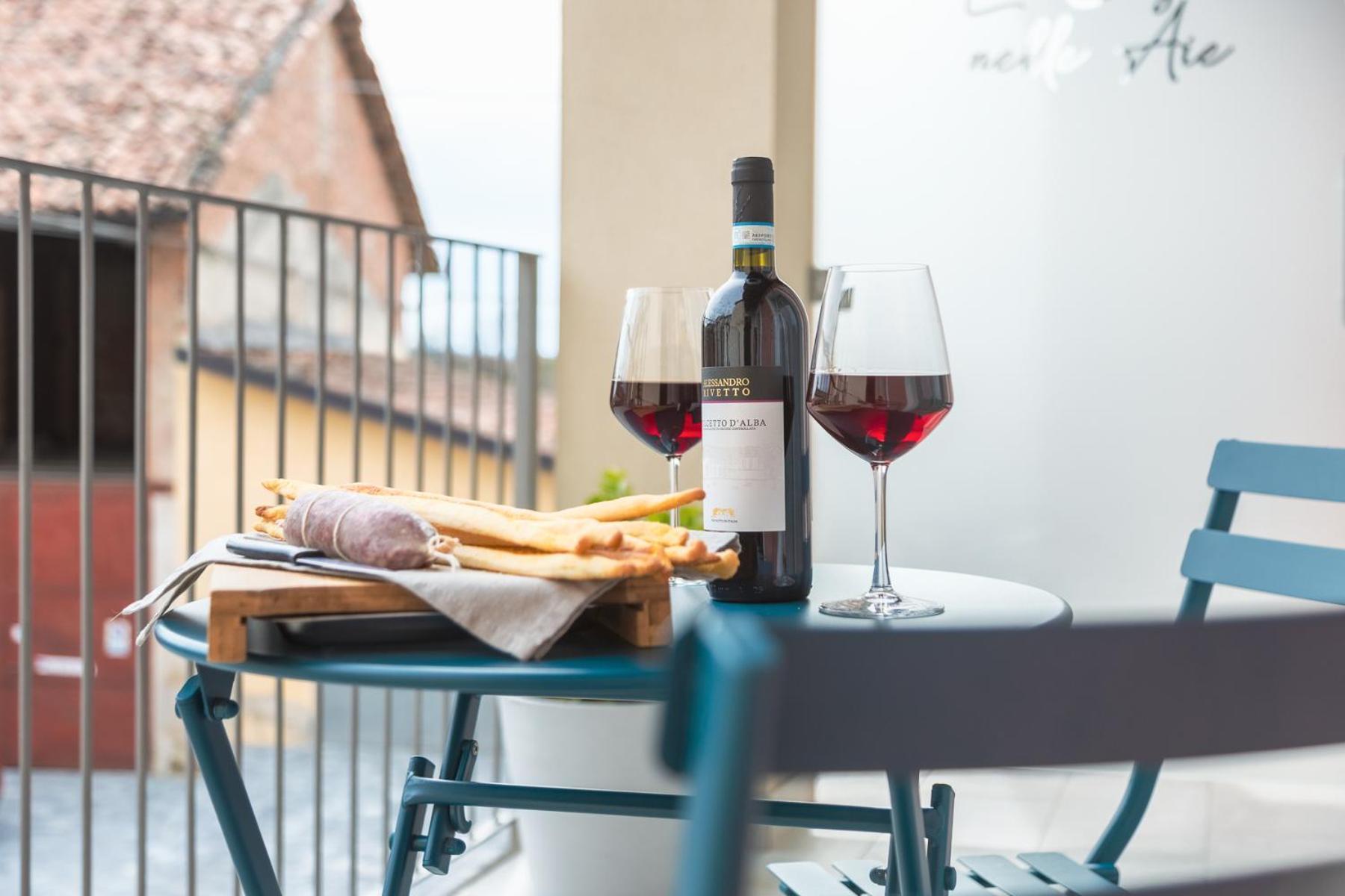 La Casa Nelle Aie - Appartamento Dolcetto - Free Wifi & Ac La Morra Esterno foto